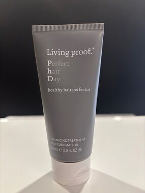 Living Proof Healthy Hair Perfector
